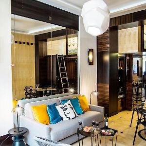 Studio Boise A 2 Pas Du Jardin Du Luxembourg
